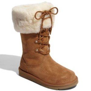 UGG Boots Montclair, Chestnut, Size 6
